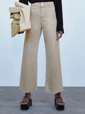 Zara Women's Size 4 The Marine Jeans Cream Wide-Leg High Rise Crop Raw Hem